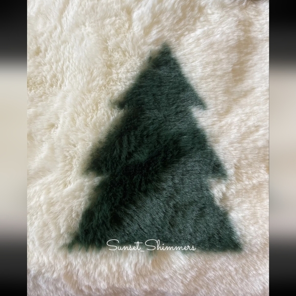 Rachel Zoe Faux Fur Tree Aspen Holiday Emerald Green & White Throw Blanket New - Picture 2 of 3